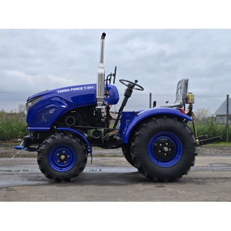 Мототрактор Terra Force 251XL, 24 к.с, триточковий, польський плуг, фреза  140 см, прижимна гідросистема