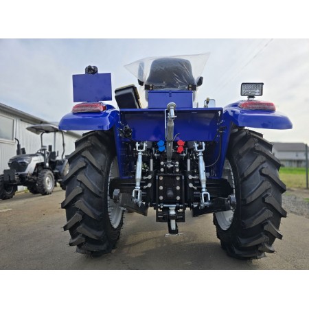 Трактор TERRAFENG 3524X на базі 50 сильного трактора, піднята підлога, прижимна гідравліка 750 кг