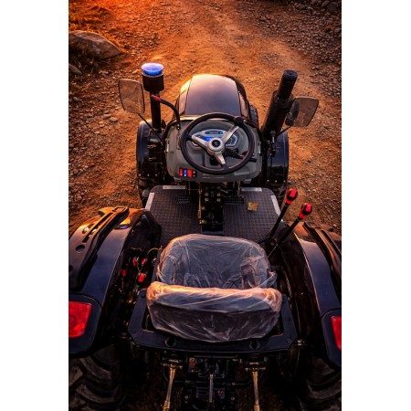 Трактор TERRA FORCE 554X, 50 к.с, 4х4, євронавіска, примусовою гідравлікою, козирок із LED освітленням