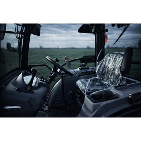 Трактор TERRA FORCE 554XC, 50 к.с, 4х4, заводська кабіна, прижимна гідравліка, серга, реверс, кондиціонер Трактор TERRA FORCE 554XC, 50 к.с, 4х4, заводська кабіна, прижимна гідравліка, серга, реверс, кондиціонер