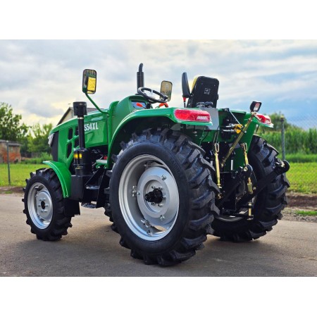 Трактор TERRA FORCE 554XL 4х4, у стилі John Deere, 50 к.с, реверс, новий дизайн, 2150кг, Євронавіска на клешнях Трактор TERRA FORCE 554XL 4х4, у стилі John Deere, 50 к.с, реверс, новий дизайн, 2150кг, Євронавіска на клешнях