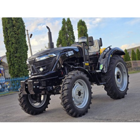 Трактор TERRA FORCE 555 HXR 50 к.с із реверсом, прижимна євронавіска, шини 28/20, вага 2050 кг, комресор