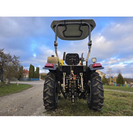 Трактор TERRA FENG 3524HX, повнопривідний, шасі від 50 серії, гідропідсилювач, примусова гідравліка, вага 1680 кг