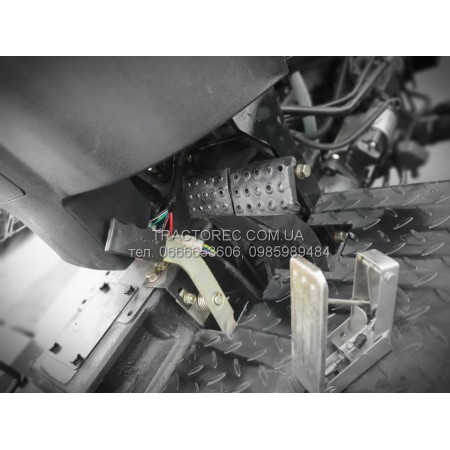 Трактор Гарден Стар GS 244DHX, 25 к.с, 3 цил, 4х4, гідропідсилювач керма, рівна підлога, широка колія, найширші шини, низька ціна, нова модель краще Сінтай, Булат, DW