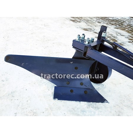 Плуг однокорпусний із збільшеним корпусом та колесом для мототракторів із гідравлікою. УСИЛЕНА КОНСТРУКЦІЯ!