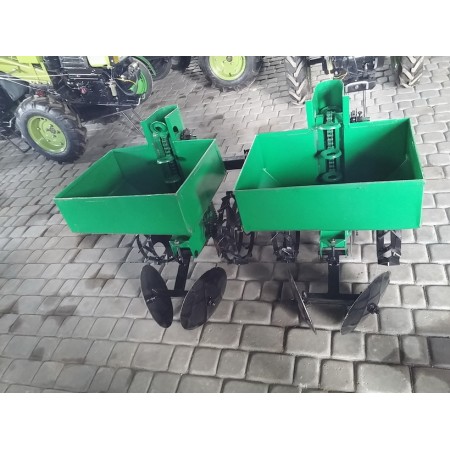 Картоплесаджалка 2-х рядна 90 л для мотоблока чи мототрактора на одноточкове кріплення