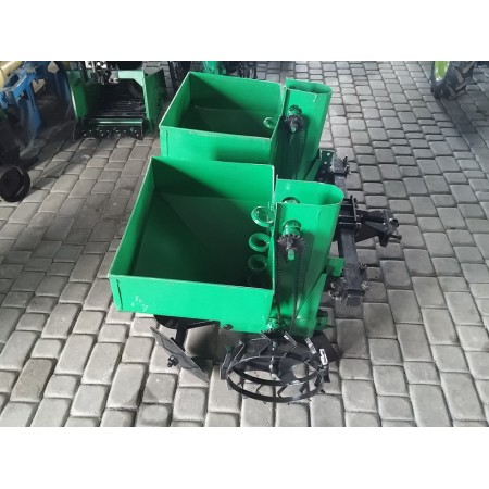 Картоплесаджалка 2-х рядна 90 л для мотоблока чи мототрактора на одноточкове кріплення