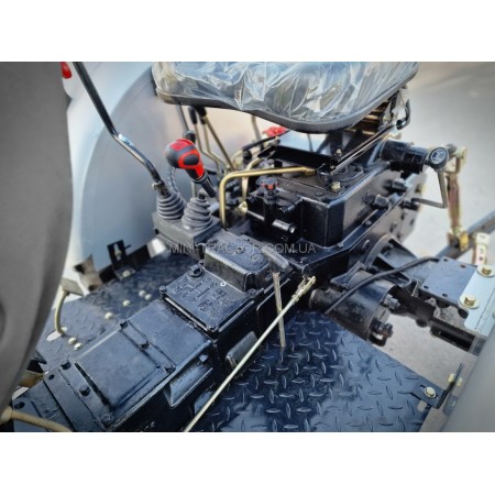 Трактор СКАУТ ТЕ-504XL, повнопривідний, потужний двигун 50 к.с, найбільші шини 28/20