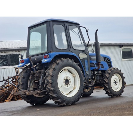 Вживаний трактор LOVOL EUROPARD 454, із кабіною, реверс, 24 швидкості, блокування коліс, шини 12.4-28/8.3-20 Вживаний трактор LOVOL EUROPARD 454, із кабіною, реверс, 24 швидкості, блокування коліс, шини 12.4-28/8.3-20