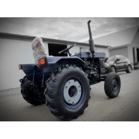 Вживаний безремінний китайський мінітрактор Сінтай Т-18 в ідеальному стані