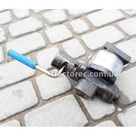 Насос гідравлічний в зборі з розподільником із плаваючим положенням, підйом та прижим. НОВИНКА!