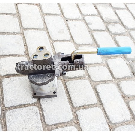 Насос гідравлічний в зборі з розподільником із плаваючим положенням, підйом та прижим. НОВИНКА!