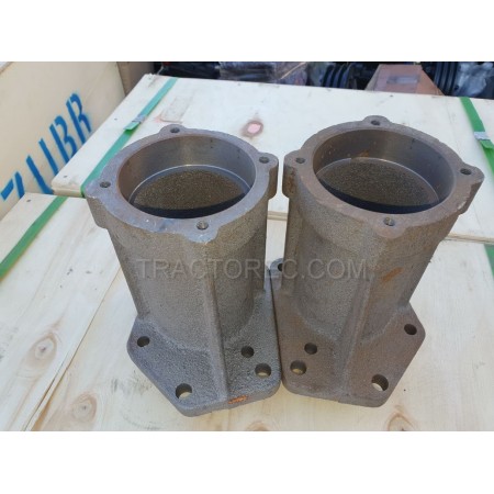 Корпус підшипника, рукав напіввісі, чулок для мототрактора лівий-правий під кріплення 6 болтів