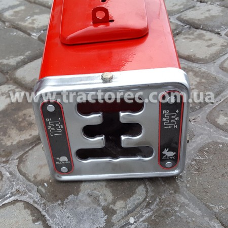 Корпус ричага перемикання передач та кріплення ручок до мотоблоку під шість положень.