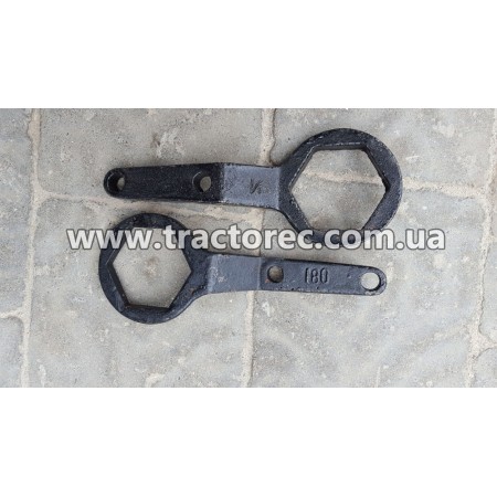 Ключ для знімання маховика у двигунах R180, R175