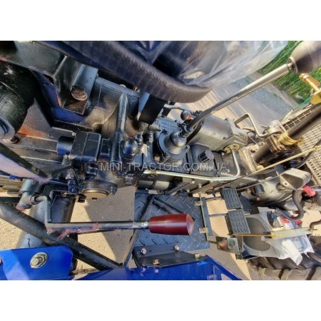Мінітрактор ДМТЗ 220Х із ВВП 540об/хв, триточка, безремінний, гарантія 20 років.